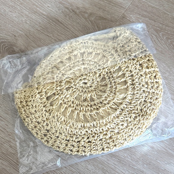 Boho Crochet Round Tassel Detail Shoulder Bag NEW 🏷️ - Picture 6 of 6